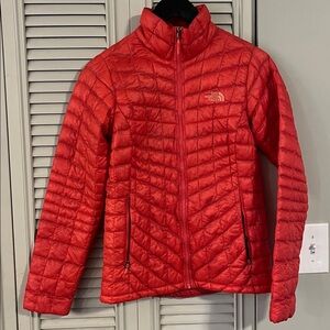 The NorthFace Thermoball Full Zip Womens